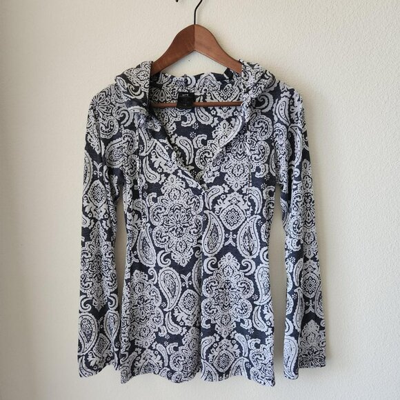 AERODYNAMICS paisley long sleeve hoodie navy and white V-neck pullover Sz S Boho - Picture 1 of 8